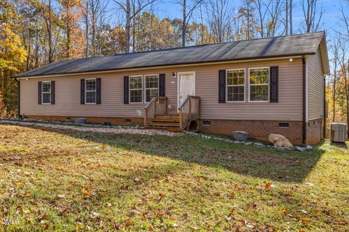 5586 Shelton Creek Rd, Oxford, NC, 27565-5400 | Card Image