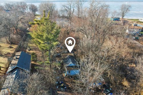 26280 W Channel Ave, Antioch, IL, 60002-8436 | Card Image