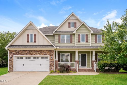 650 Winding Oak Way, Clayton, NC, 27520-8088 | Card Image