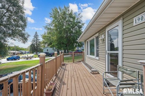 1903 E 6th St, Coal Valley, IL, 61240-9809 | Card Image