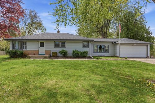 10101 W Beechwood Avenue, Milwaukee, WI, 53224 | Card Image