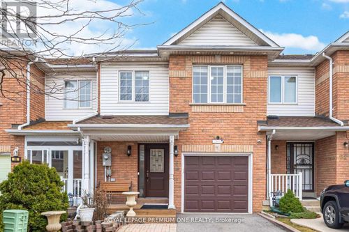 64 Mare Cres, Etobicoke, ON, M9W7E7 | Card Image