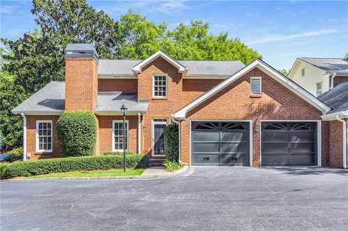 11 Pointe Ter Se, Atlanta, GA, 30339-5780 | Card Image