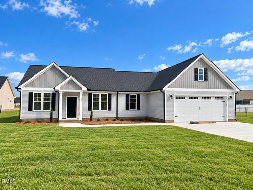 203 Rae Dr, Pikeville, NC, 27863-4703 | Card Image
