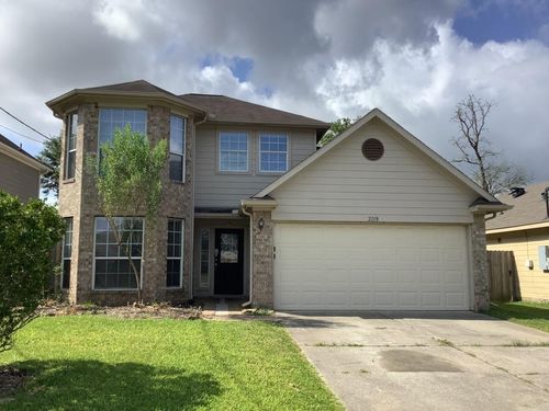2218 Shady Pine Dr, Conroe, TX, 77301-3350 | Card Image