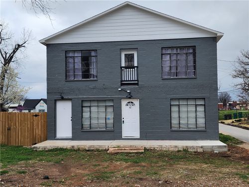 a-415 W Poplar Street, Rogers, AR, 72756 | Card Image