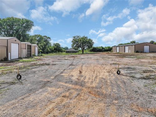 10910 N County Road 3010, Lindsay, OK, 73052-9724 | Card Image