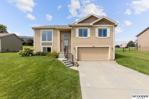 5026 N 161st Street, Omaha, NE, 68116 | Card Image