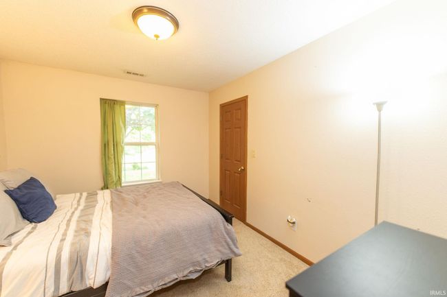 5530 W Cobblestone St, House other with 3 bedrooms, 2 bathrooms and null parking in Bloomington IN | Image 22