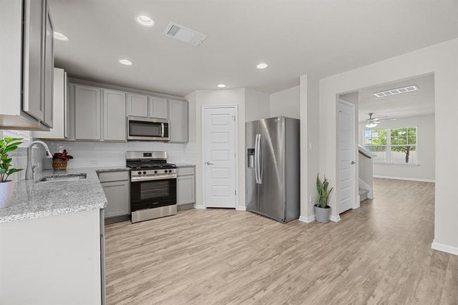 17917 Malnati Dr, House other with 3 bedrooms, 3 bathrooms and 2 parking in PFLUGERVILLE TX | Image 7