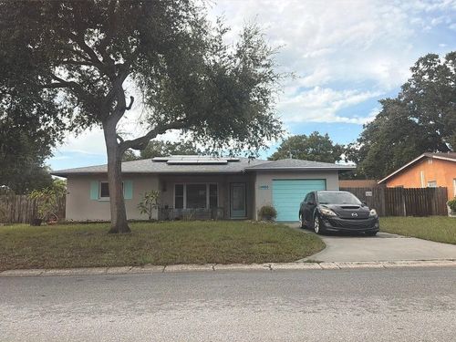 1450 Carolyn Ln, CLEARWATER, FL, 33755-2009 | Card Image