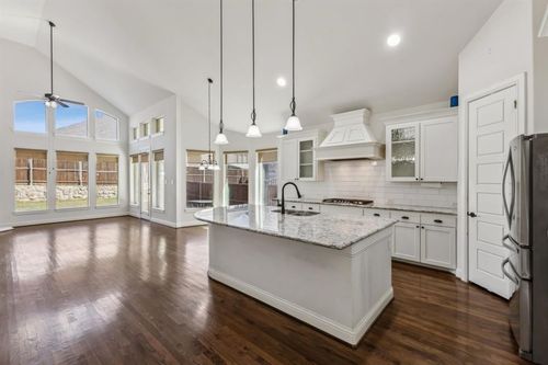 7704 Choctaw Ln, Mckinney, TX, 75070-1421 | Card Image