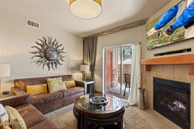 APT-4205 - 5501 Lillehammer Lane, Home with 3 bedrooms, 2 bathrooms and null parking in Park City UT | Image 3