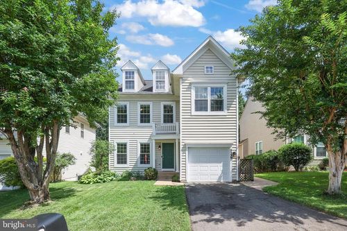 9239 Greenshire Dr, MANASSAS PARK, VA, 20111-3036 | Card Image