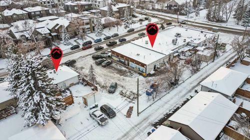 {{alt}} | Card Image