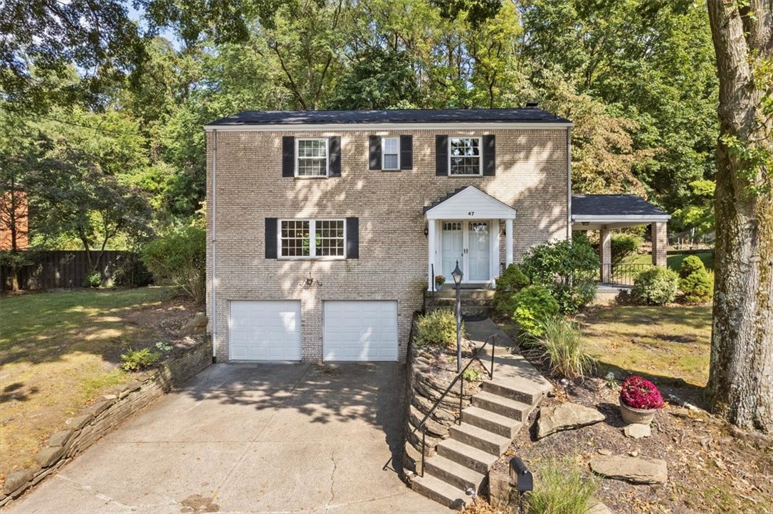 Hauck Dr, Pittsburgh, PA 15235