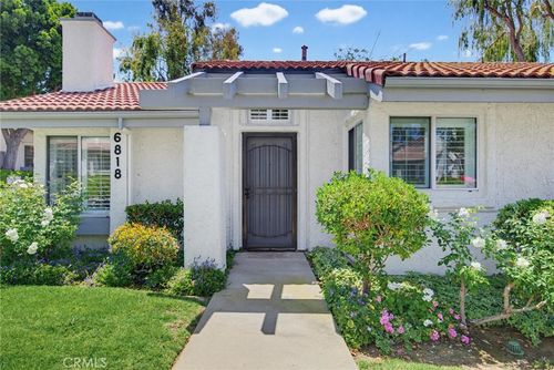 6818 Poppyview Dr, Oak Park, CA, 91377-3965 | Card Image