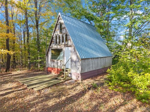 5539 Brown Rd, Adams, NY, 13605 | Card Image