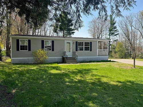 138 Curtis Ave, Rutland, VT, 05701-4827 | Card Image