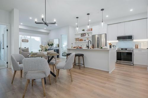 405-46187 Thomas Rd, Chilliwack, BC, V2R | Card Image