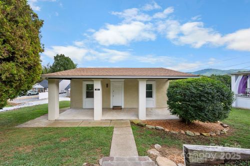 610 Miller Ave, Marion, NC, 28752-4141 | Card Image