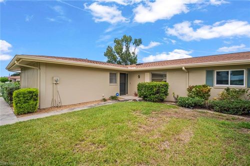 5586 Pendlewood Ln, FORT MYERS, FL, 33919 | Card Image