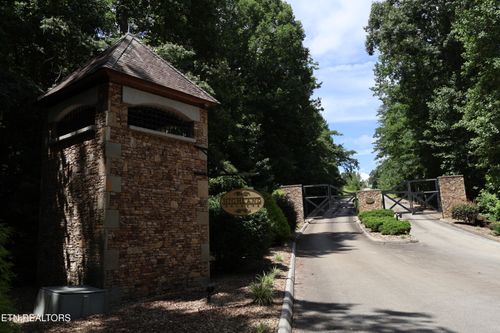 149 Highland Reserve Way, Kingston, TN, 37763-6170 | Card Image
