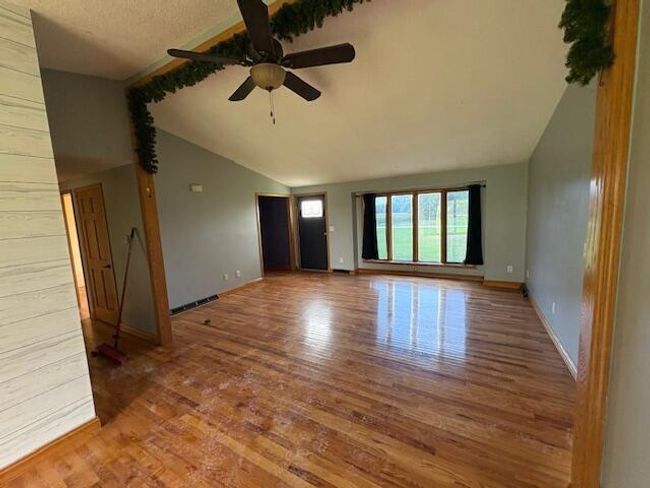 N2450 Wenham Rd, House other with 3 bedrooms, 4 bathrooms and null parking in Fort Atkinson WI | Image 8