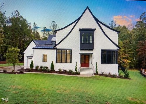 725 Catawba St, Raleigh, NC, 27609-5643 | Card Image