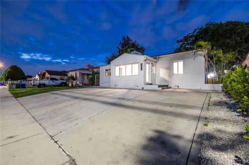 2-2729 Sw 18th St, Miami, FL, 33145-1911 | Card Image