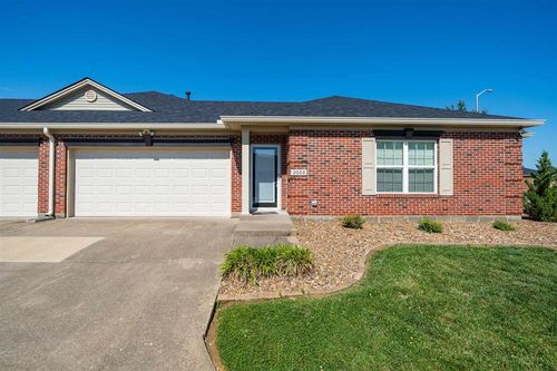 2000 Trillium Gardens, Owensboro, KY, 42303 | Card Image