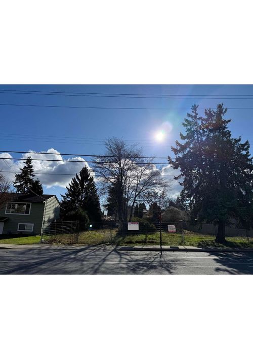 11830 92 Avenue, Delta, BC, V4C3L4 | Card Image