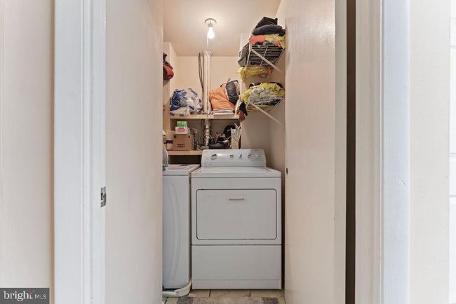 10805 Violet Ct, Townhouse with 3 bedrooms, 2 bathrooms and null parking in MANASSAS VA | Image 19