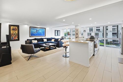 206-3100 Ne 49th St, Fort Lauderdale, FL, 33308-4962 | Card Image