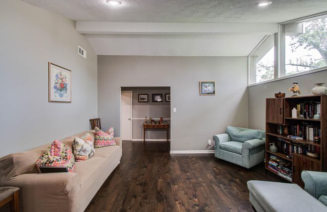 9818 Emnora Ln, House other with 4 bedrooms, 2 bathrooms and 2 parking in Houston TX | Image 19