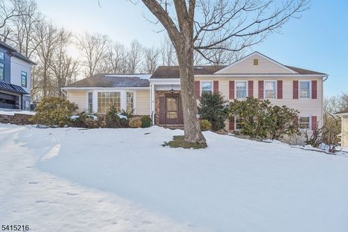 53 Sherbrook Dr, Berkeley Heights, NJ, 07922-2345 | Card Image