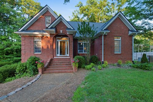 7148 Locksley Ln, Fairview, TN, 37062-9109 | Card Image