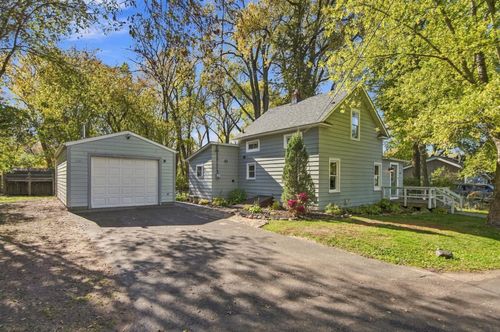 5340 Eagle St, White Bear Lake, MN, 55110-2329 | Card Image