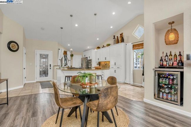 1864 Dune Point Way, House other with 3 bedrooms, 2 bathrooms and 2 parking in Discovery Bay CA | Image 15