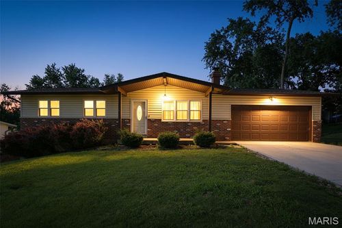 2831 Corral Estates Drive, Arnold, MO, 63010 | Card Image
