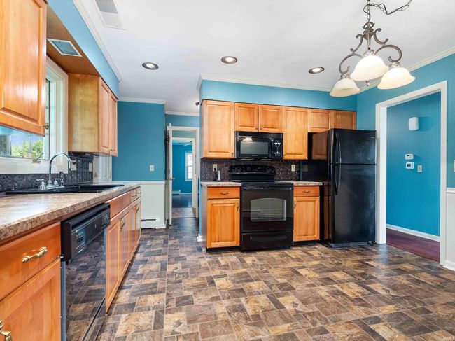 19 Northway Dr, House other with 3 bedrooms, 2 bathrooms and null parking in Huntington IN | Image 13