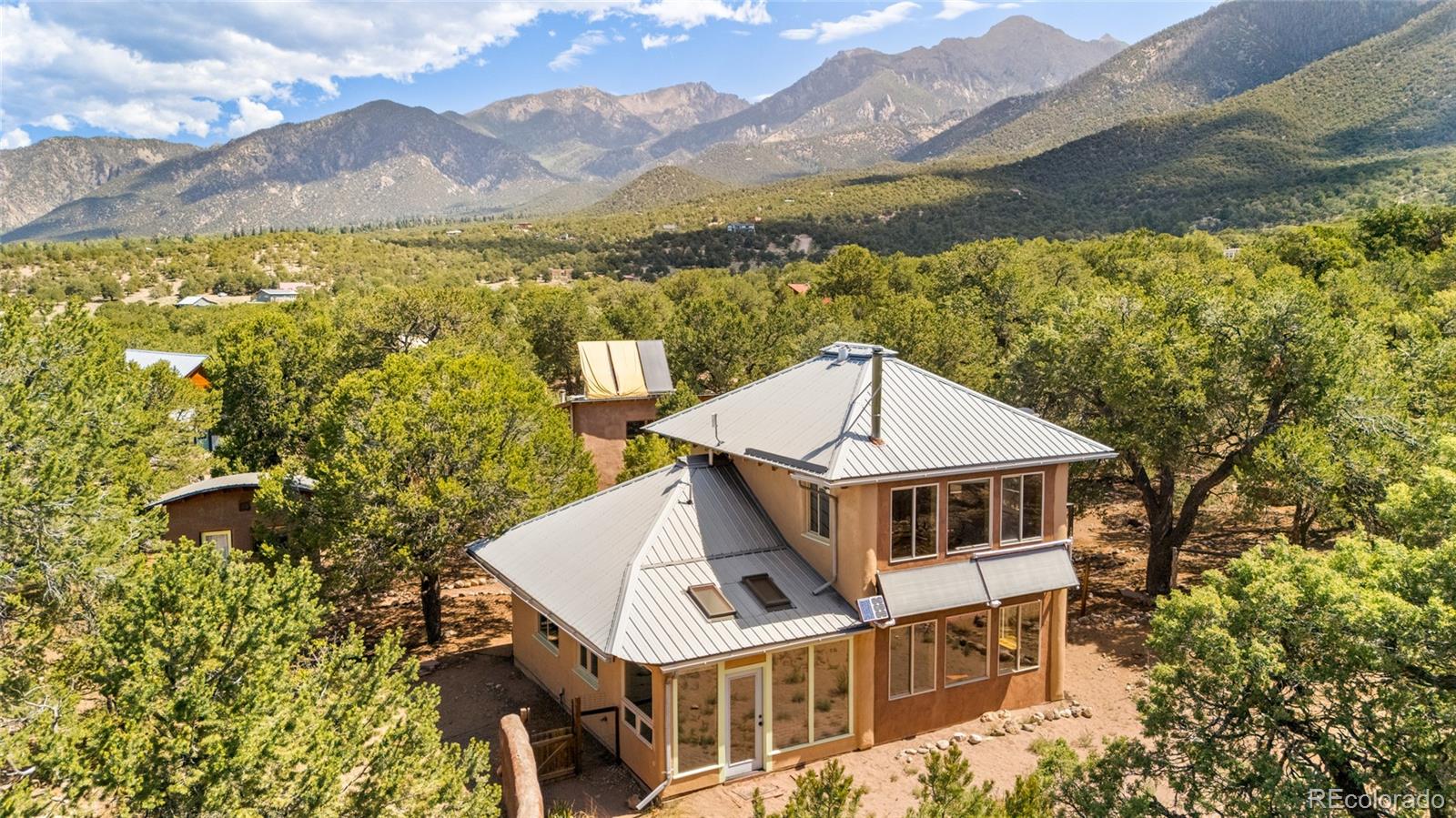 Residential in Crestone