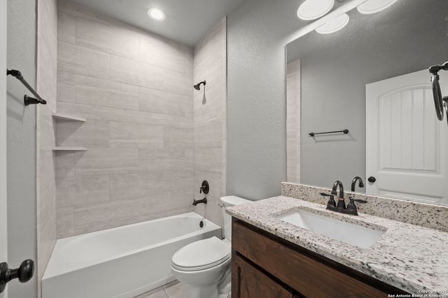 546 Indian Scout, House other with 3 bedrooms, 2 bathrooms and null parking in Spring Branch TX | Image 21