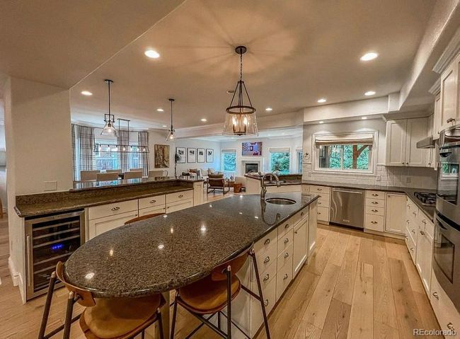 455 Kearney St, House other with 5 bedrooms, 5 bathrooms and 3 parking in Denver CO | Image 10