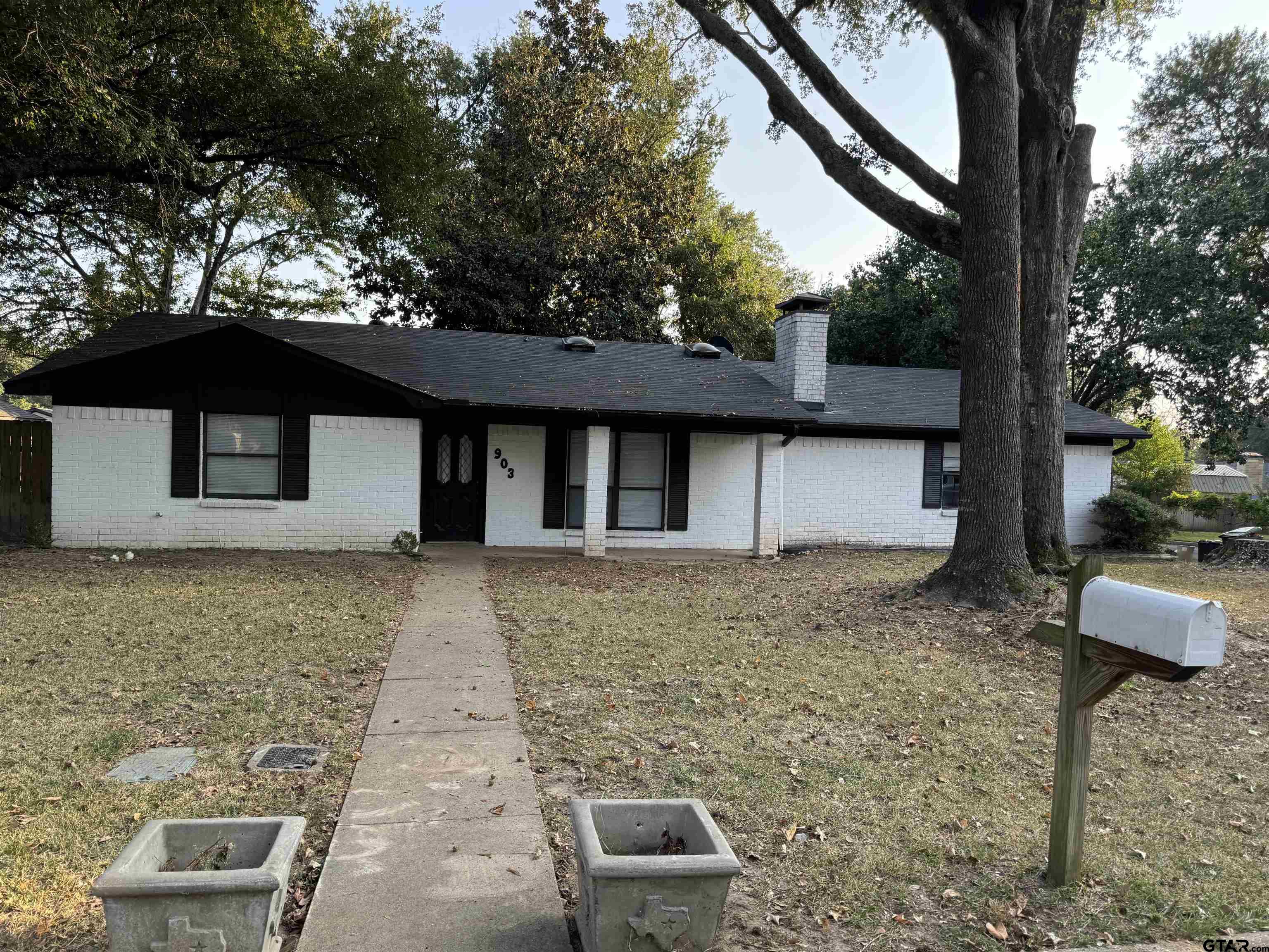 Joel Dr, Tyler, TX 75703