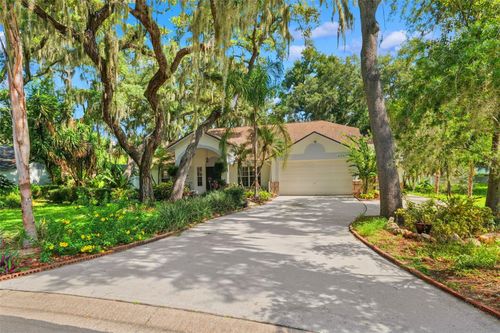 2770 Buckhorn Oaks Dr, Valrico, FL, 33594-4201 | Card Image