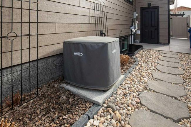 131 Cedar Square, House other with 5 bedrooms, 4 bathrooms and 7 parking in Blackfalds AB | Image 17