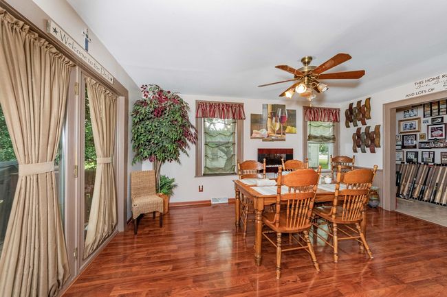 715 Locust St, House other with 4 bedrooms, 2 bathrooms and 2 parking in Minonk IL | Image 10