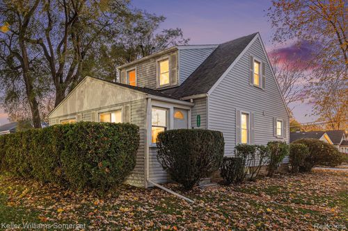 1571 Baldwin Ave, Pontiac, MI, 48340-1111 | Card Image