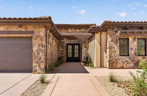 442 E Entrada Dr, Virgin, UT, 84779-7773 | Card Image